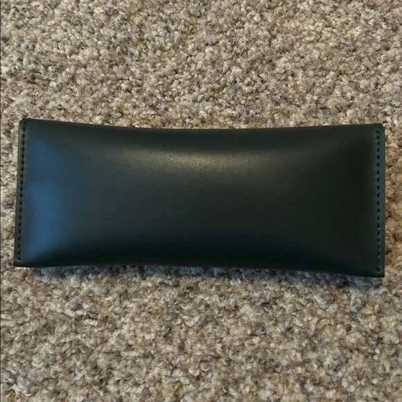 Lacoste Black Sunglasses - Picture 7 of 8